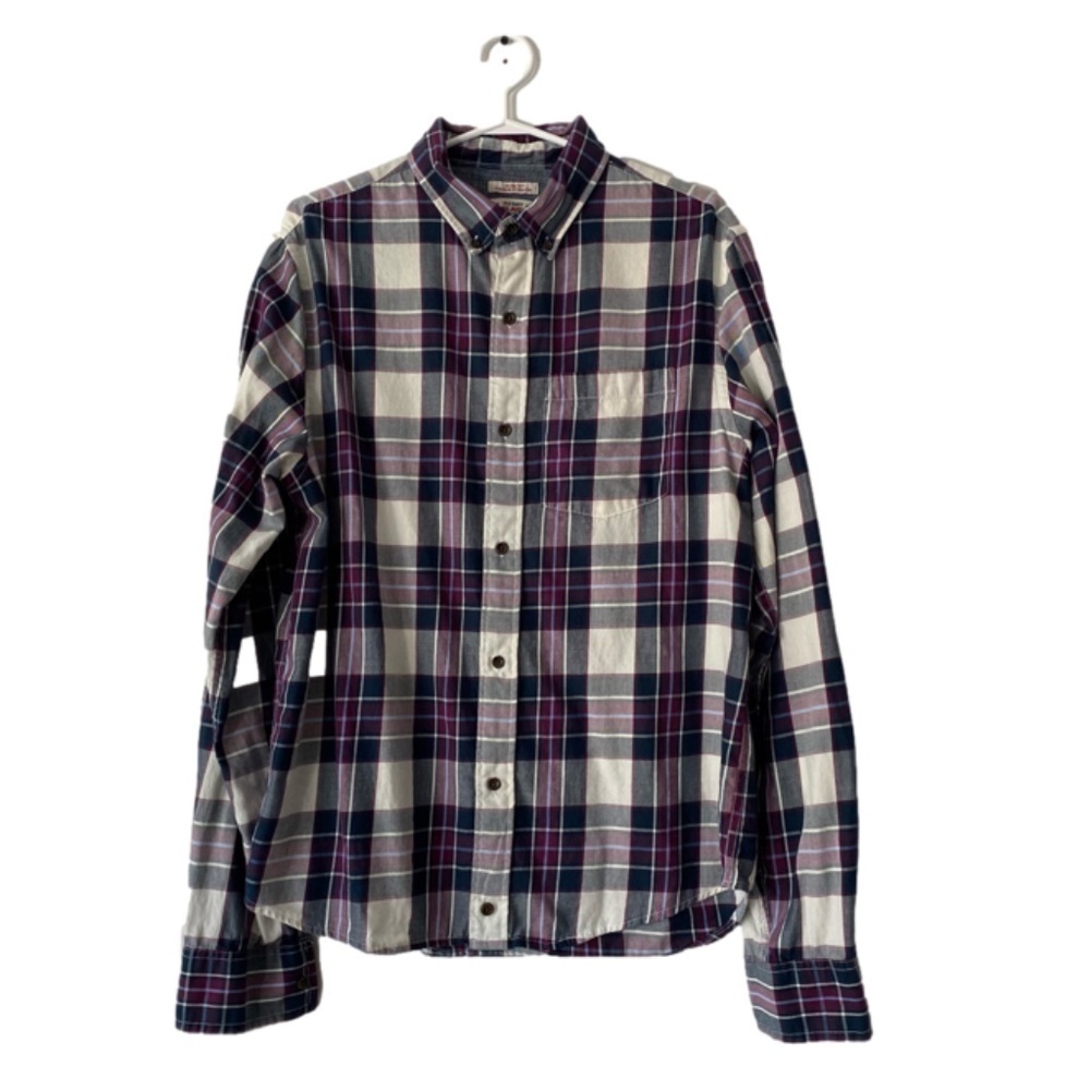 Old Navy slim fit plaid button down shirt size L